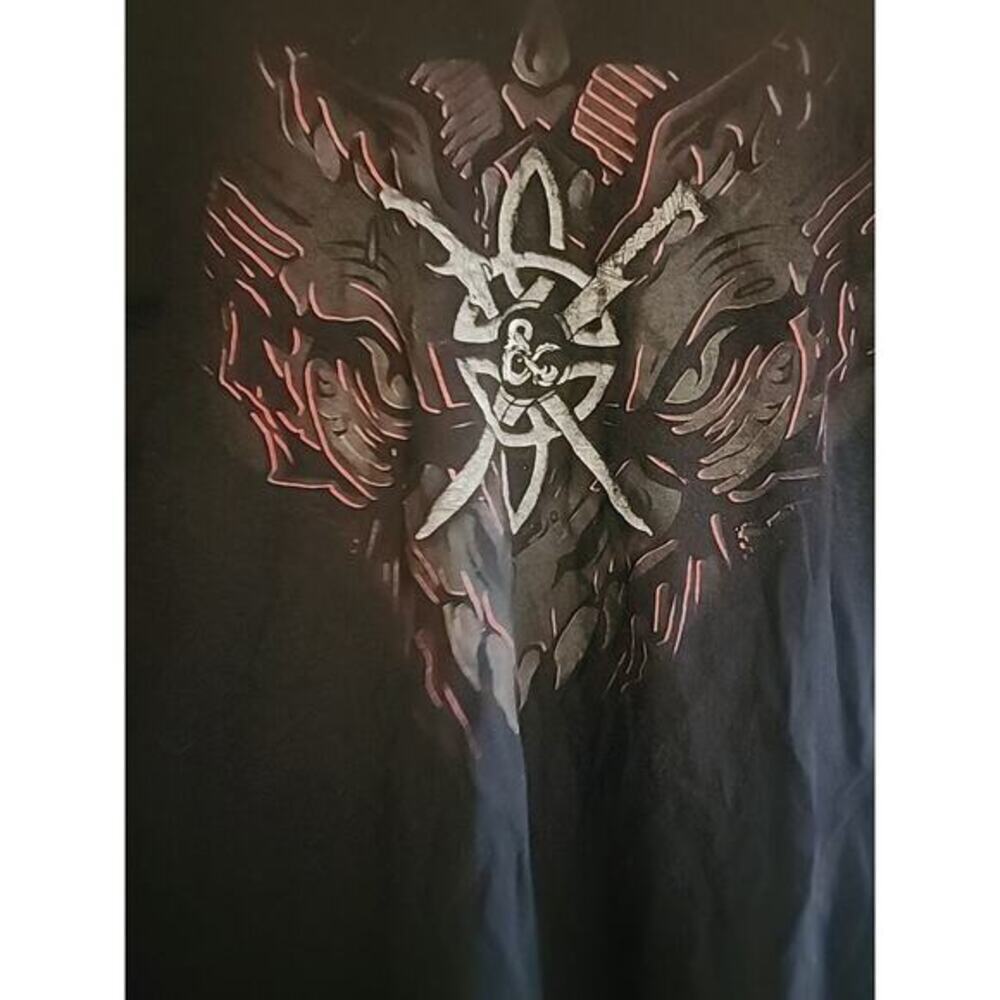 2021 X-LARGE Dungeons & Dragons Graphic Crest Collector T Shirt A98‎ Nice